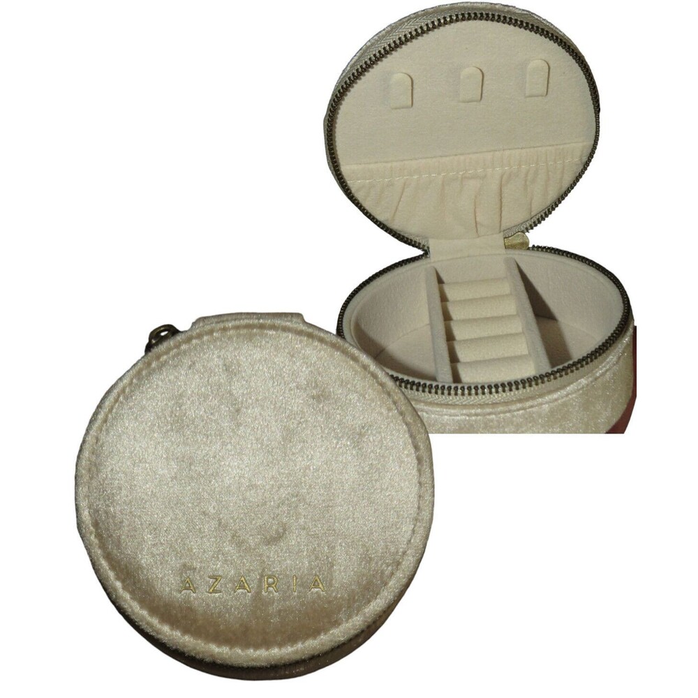 Azaria Small Macaron Velvet Jewelry Travel Case Champagne Zip Closure